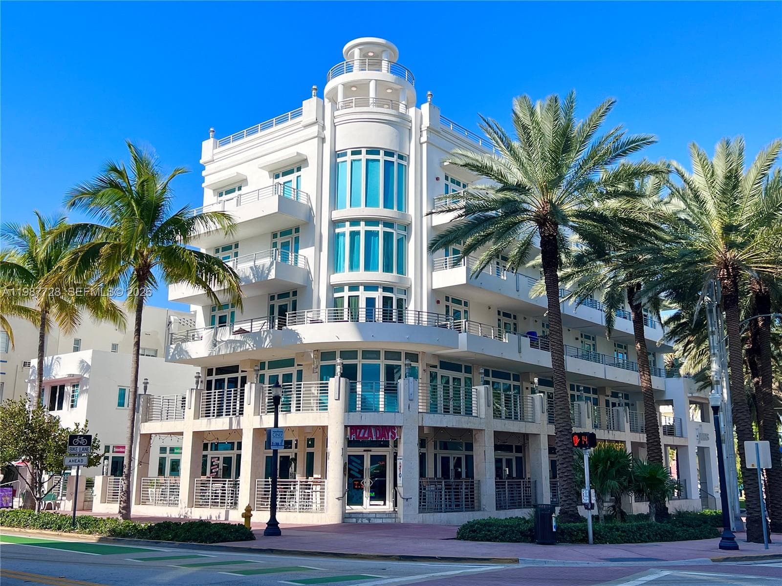 448 Ocean Dr # 302, Miami Beach, FL 33139