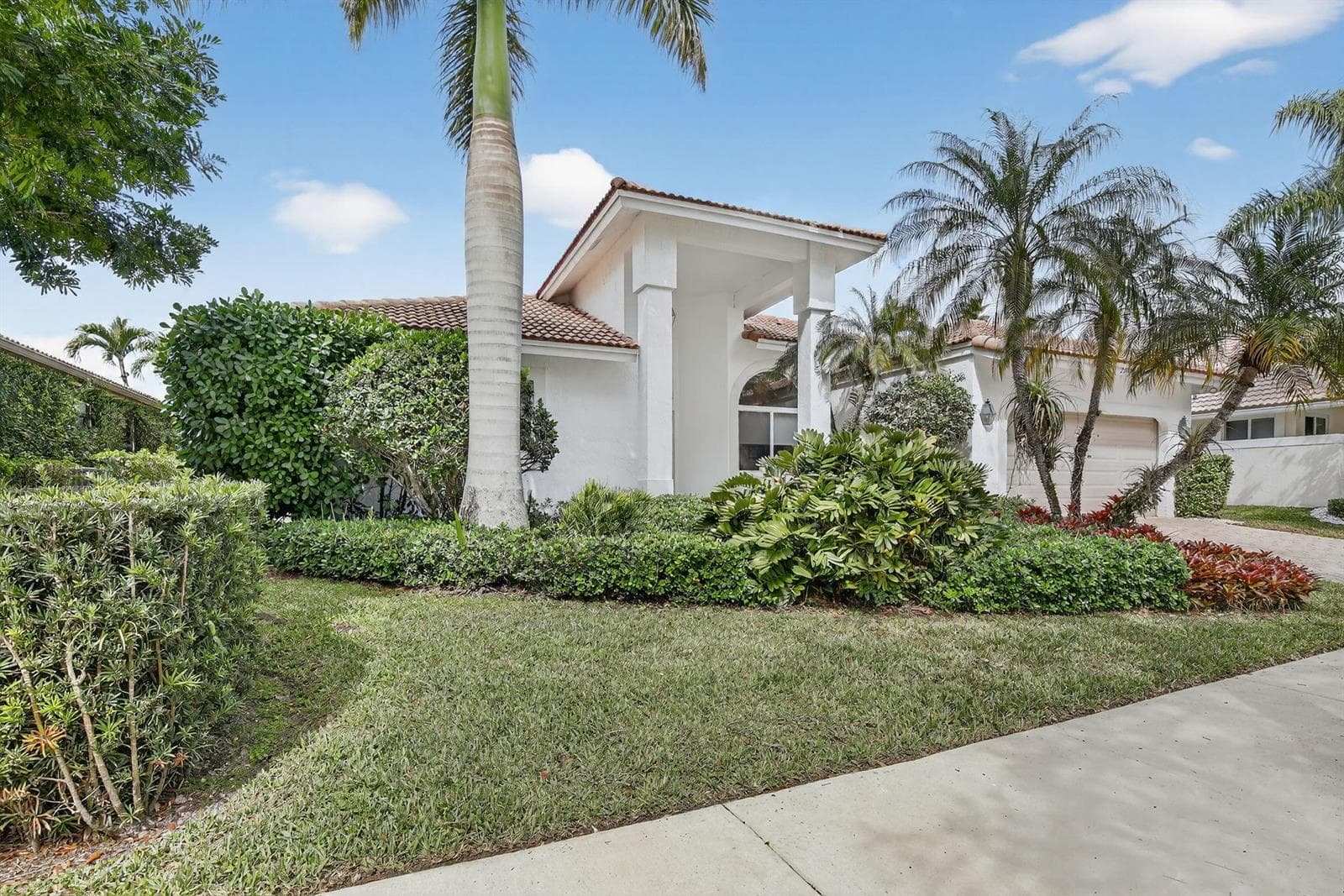 2647 Miller Court, Weston, FL 33332 photo 2