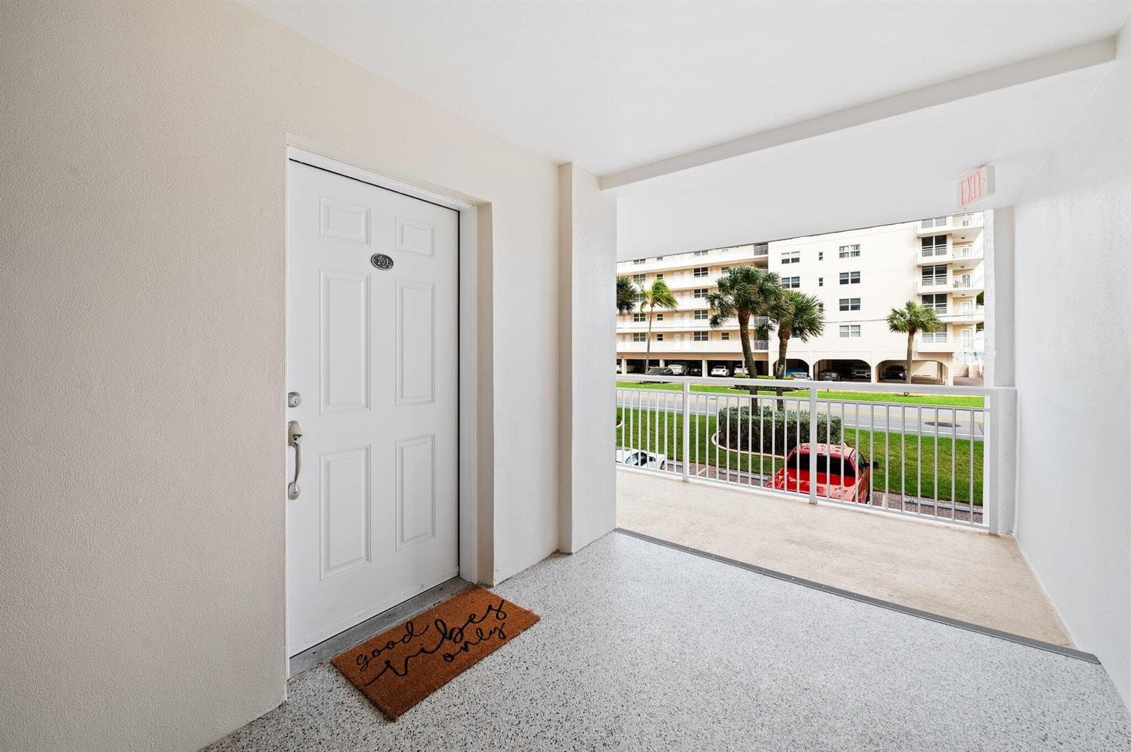 1050 Hillsboro Mile # Unit 203w, Hillsboro Beach, FL 33062 photo 3