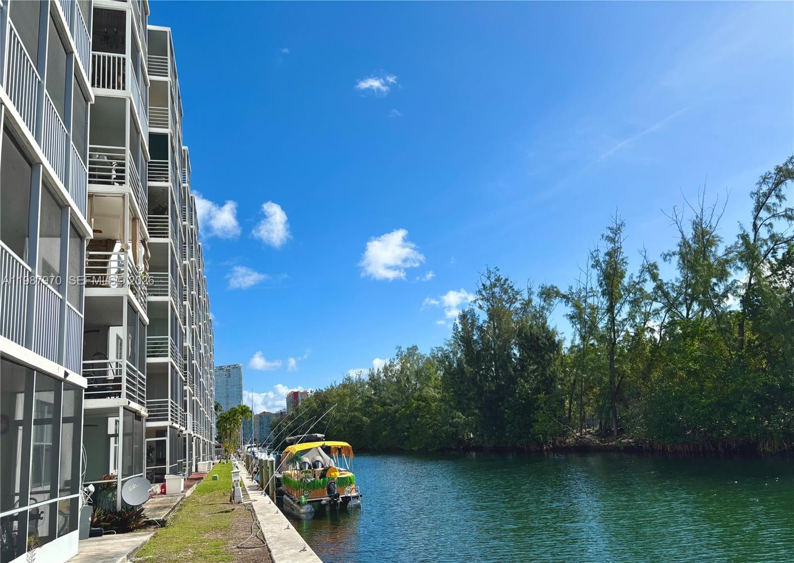 3660 NE 166th St # 415, North Miami Beach, FL 33160 photo 3