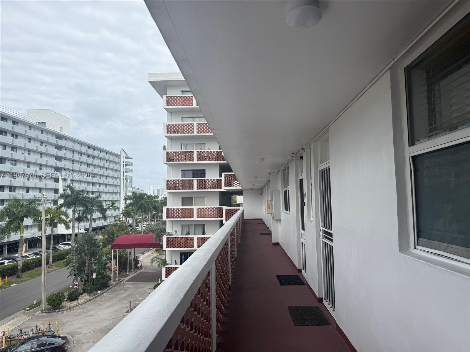 3660 NE 166th St # 415, North Miami Beach, FL 33160 photo 4