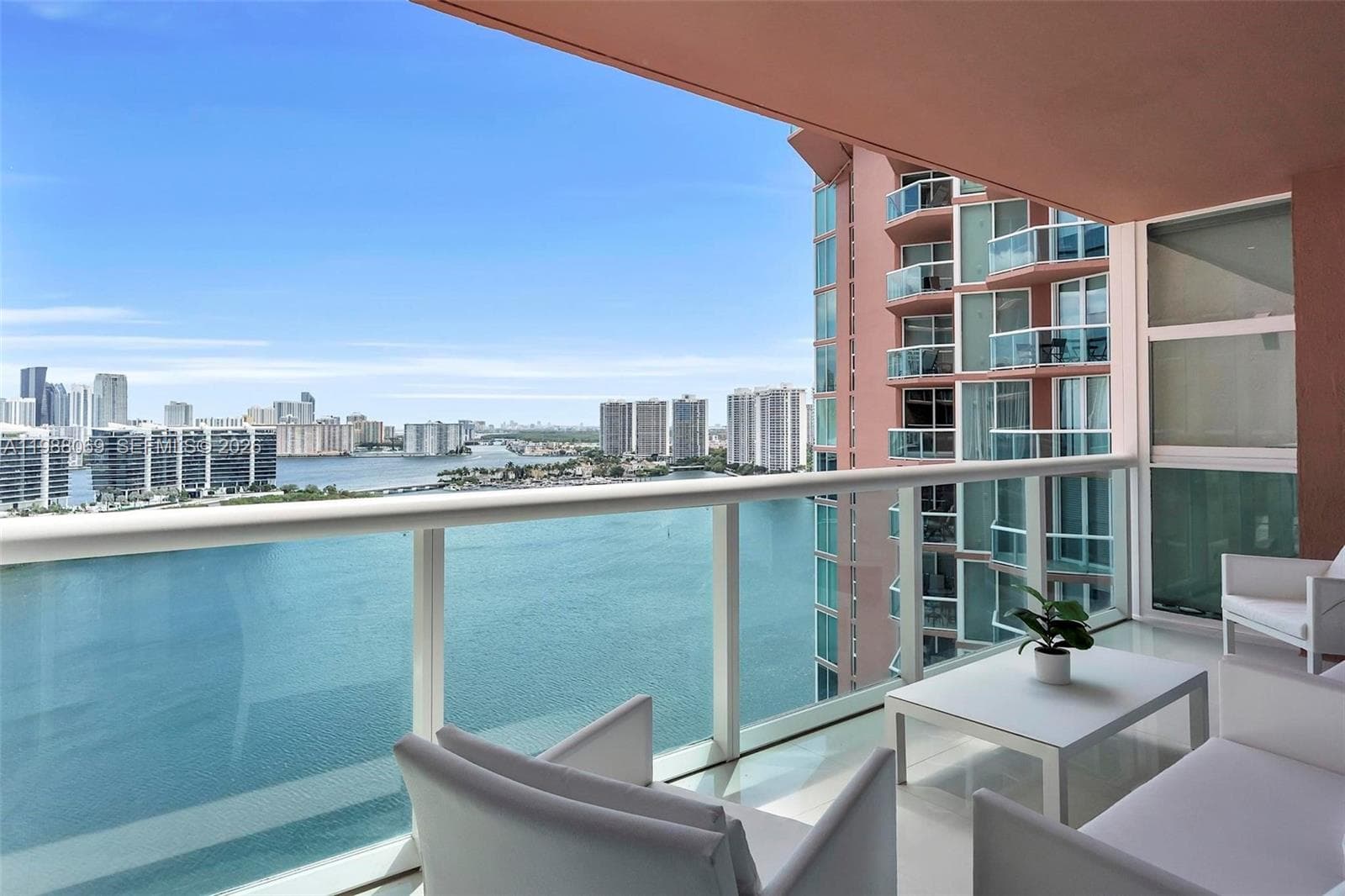 3370 HIDDEN BAY DR # 2210, Aventura, FL 33180