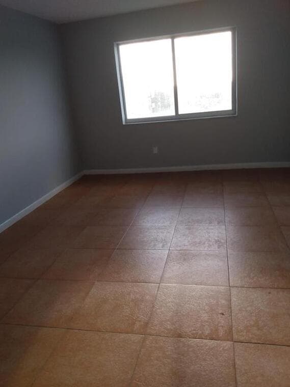 8001 Crespi Boulevard # 5c, Miami Beach, FL 33141 photo 5