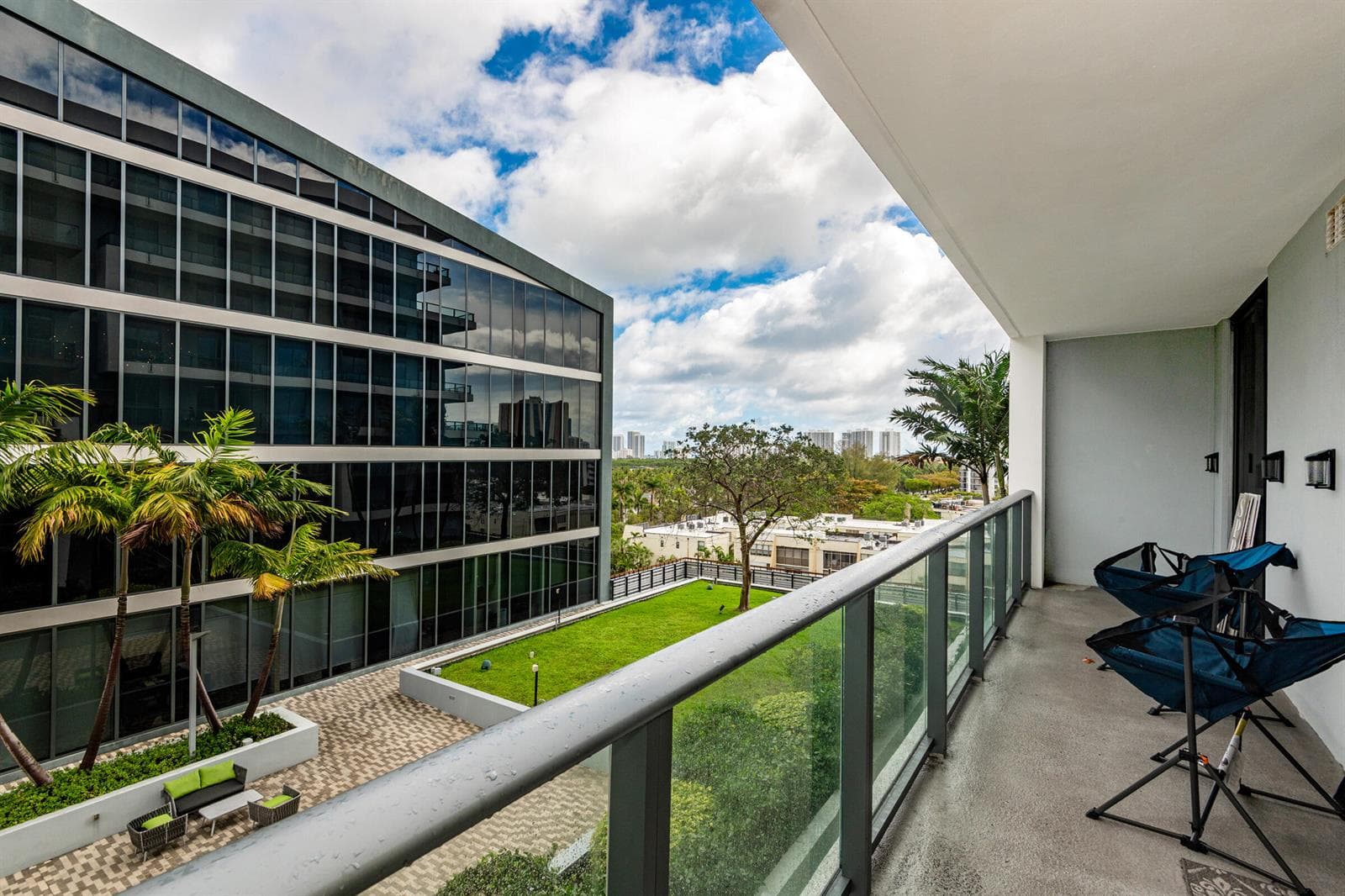 2960 NE 207th Street # 708, Aventura, FL 33180 photo 4