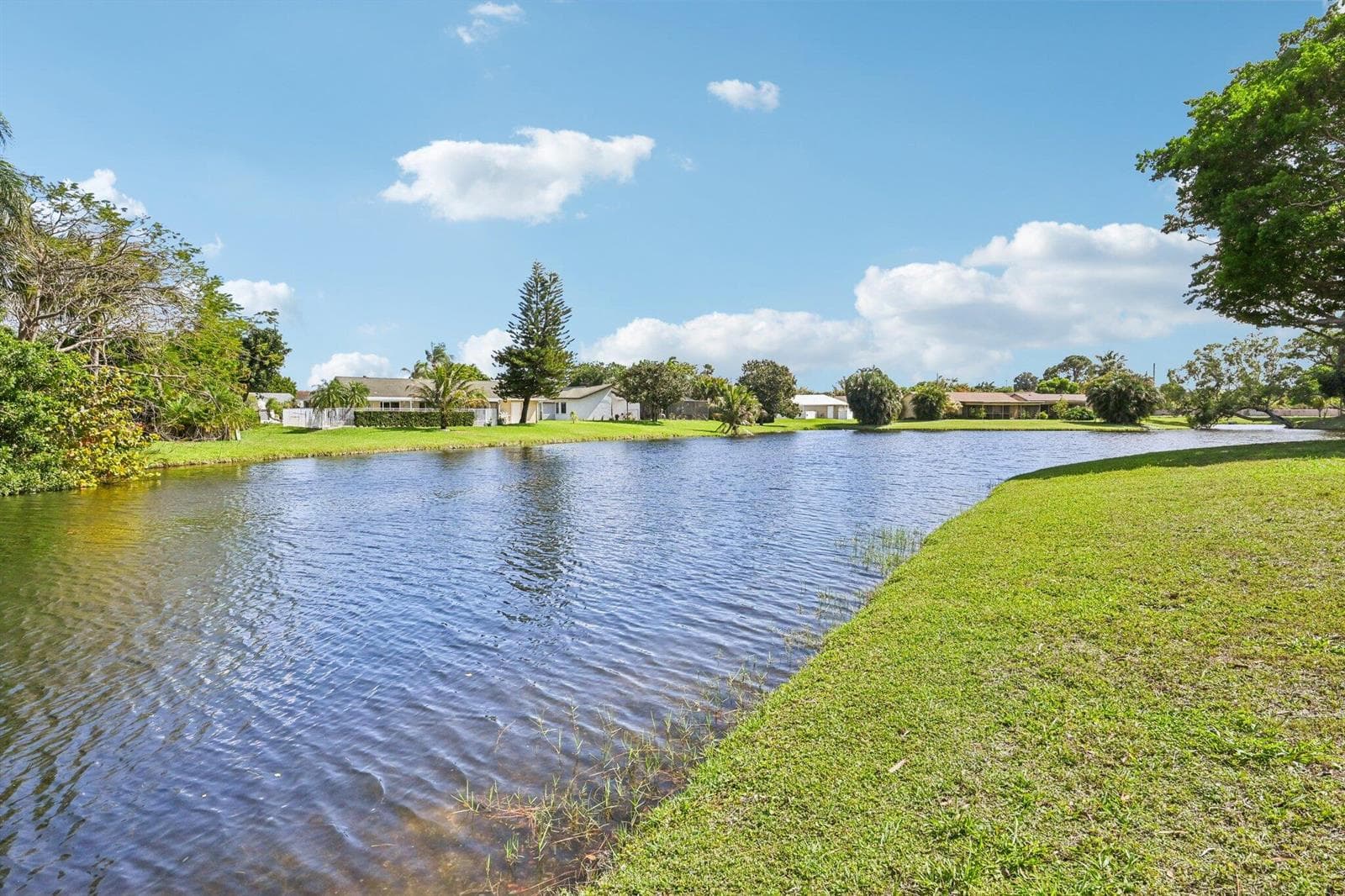 22 Via De Casas # 103, Boynton Beach, FL 33426 photo 4