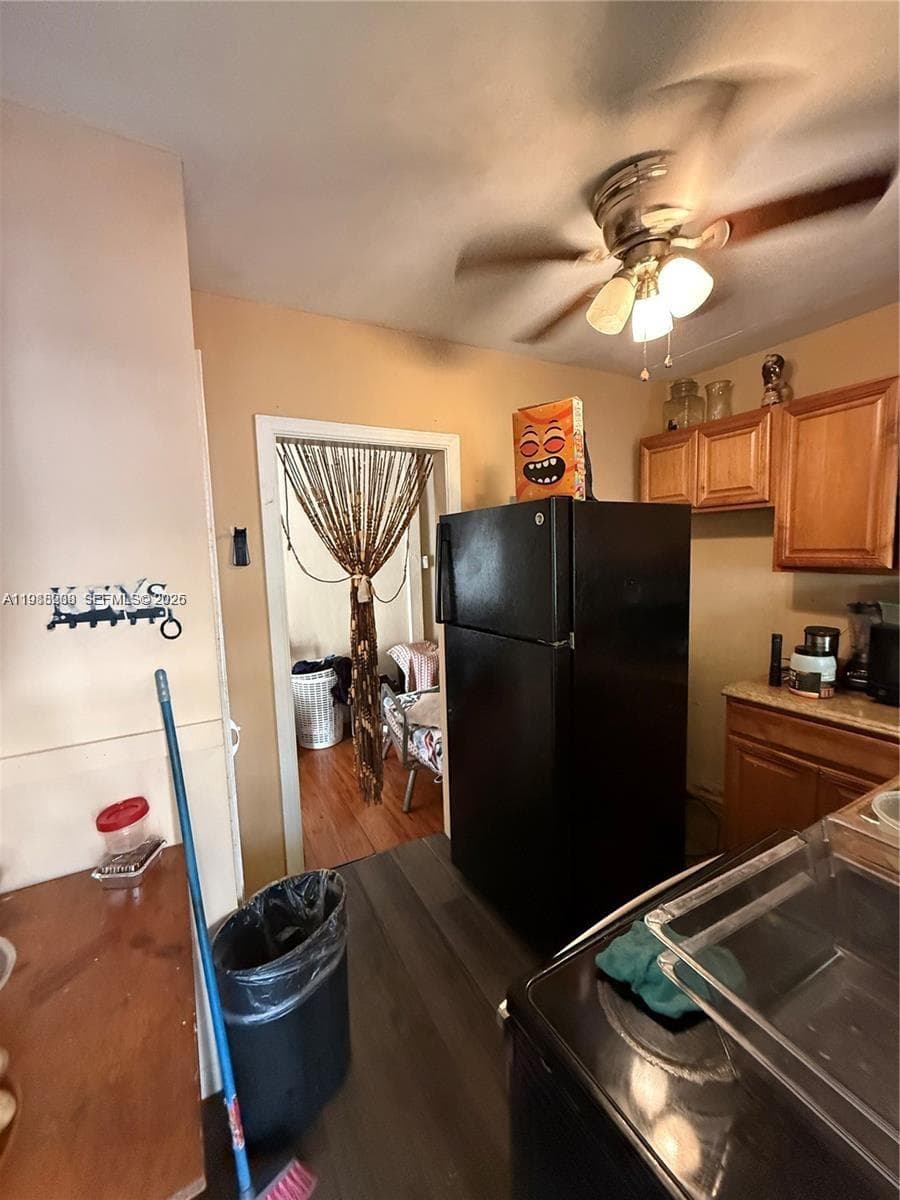 551-553 NE 133rd St, North Miami, FL 33161 photo 3