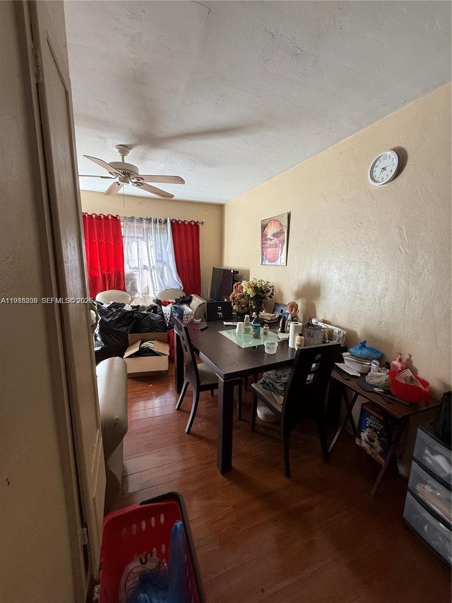 551-553 NE 133rd St, North Miami, FL 33161 photo 4