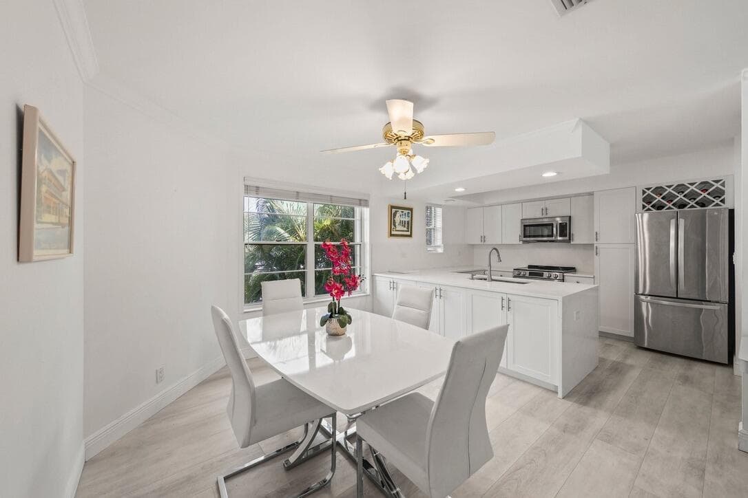 664 Forsyth Street # 6, Boca Raton, FL 33487 photo 4