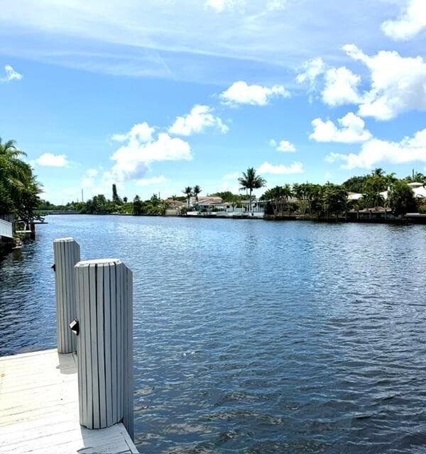 1150 NW 30th Court NW # 203, Wilton Manors, FL 33311 photo 2