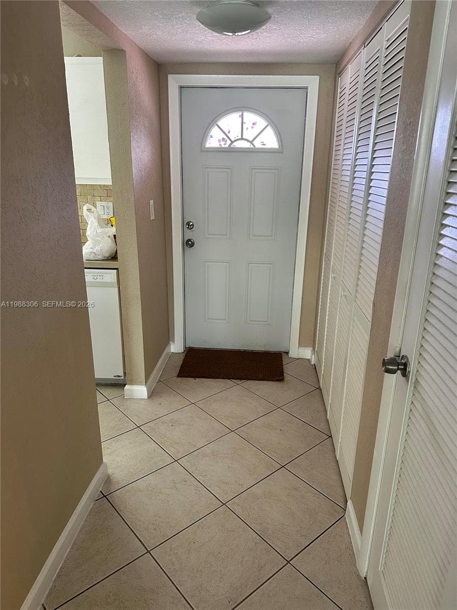 2701 E Sunrise Lakes Dr # 209, Sunrise, FL 33322 photo 4