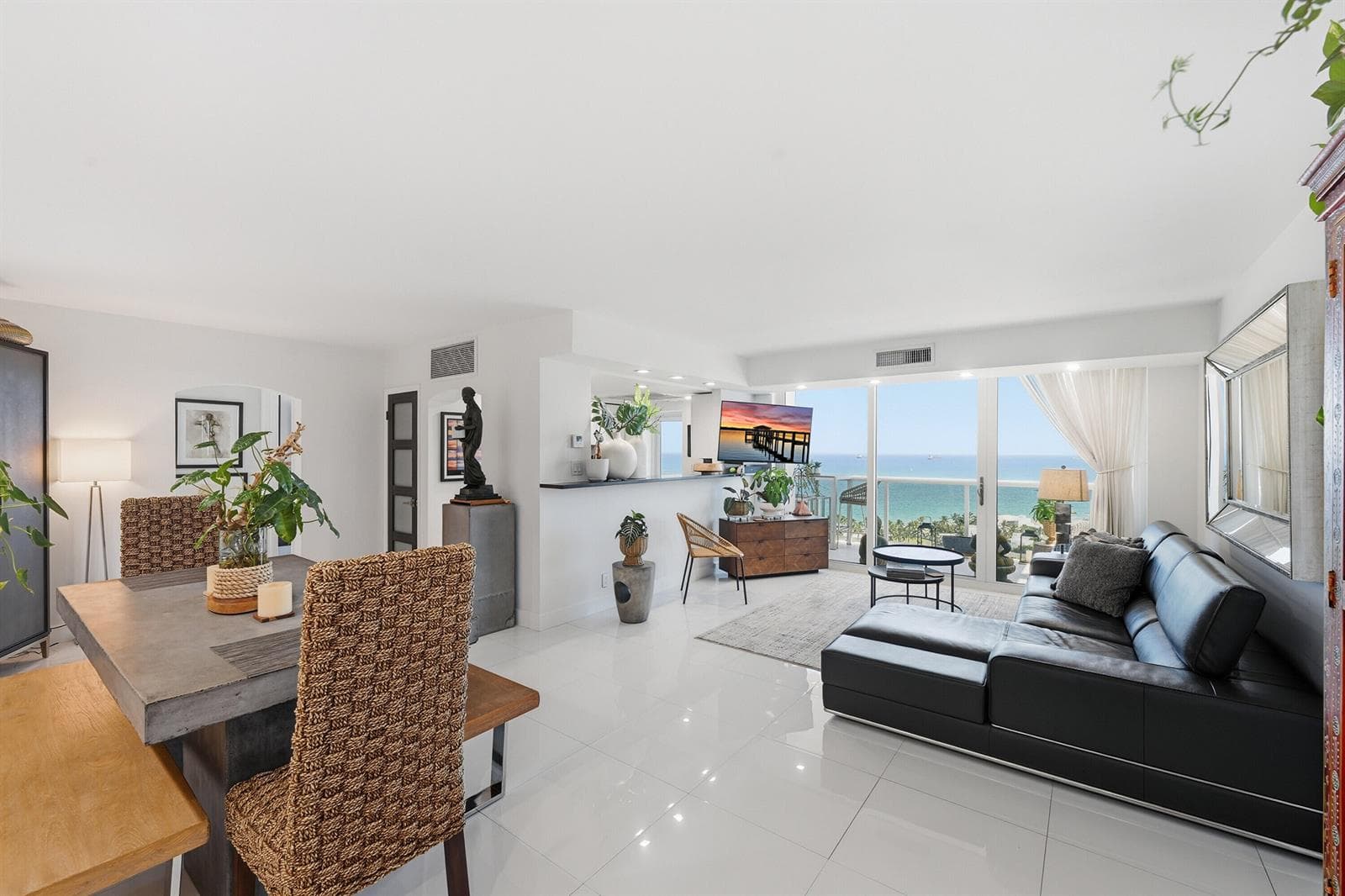 2715 N Ocean Boulevard # Ph D, Fort Lauderdale, FL 33308 photo 2