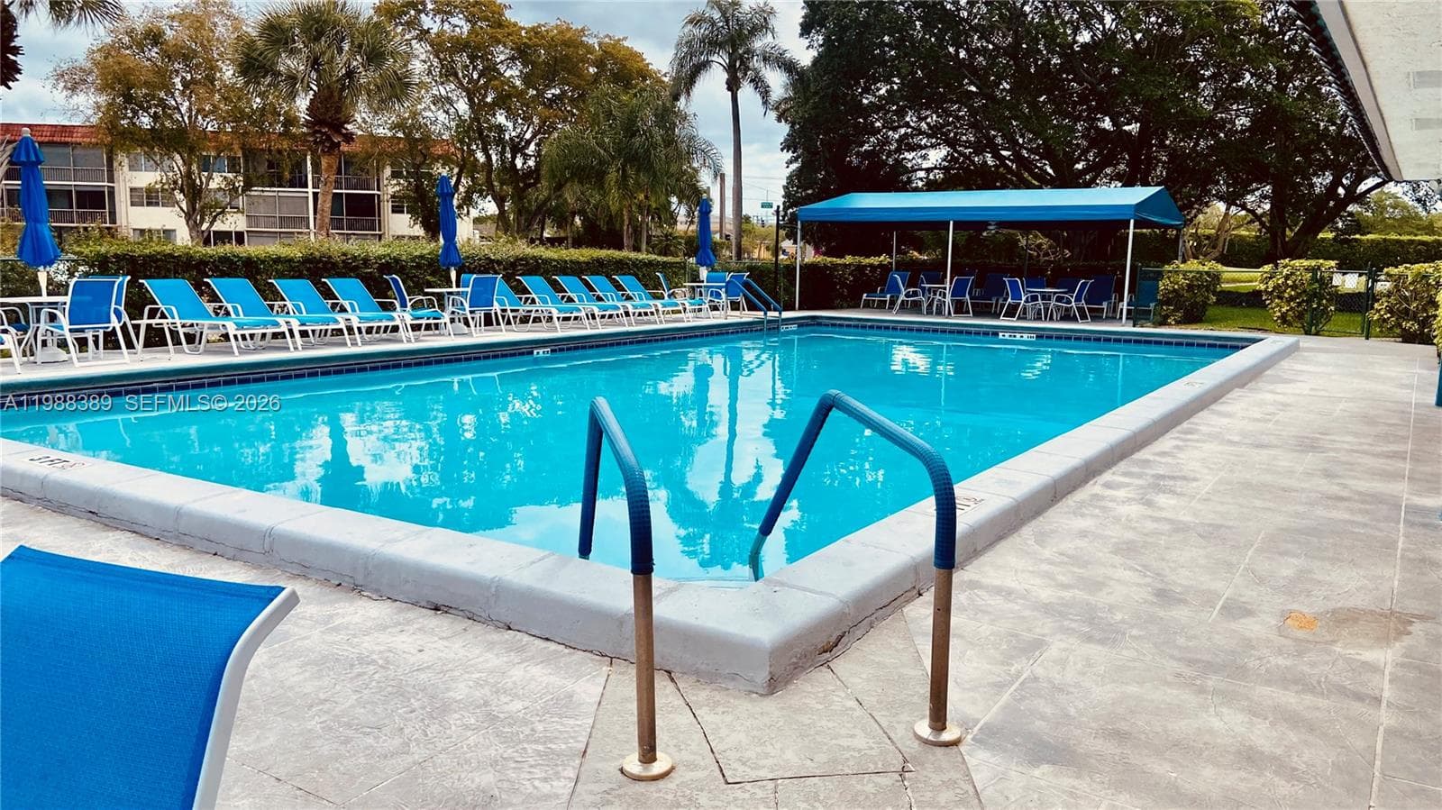 671 S Hollybrook Dr # 104, Pembroke Pines, FL 33025