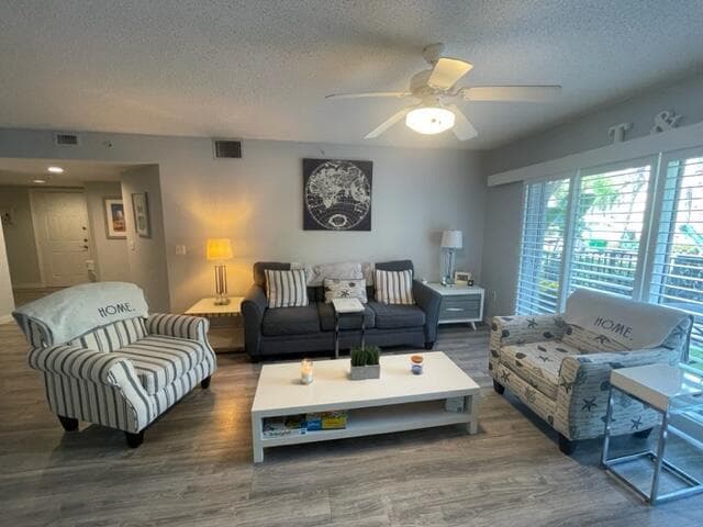 2131 SE 10th Avenue # 1112, Fort Lauderdale, FL 33316 photo 2