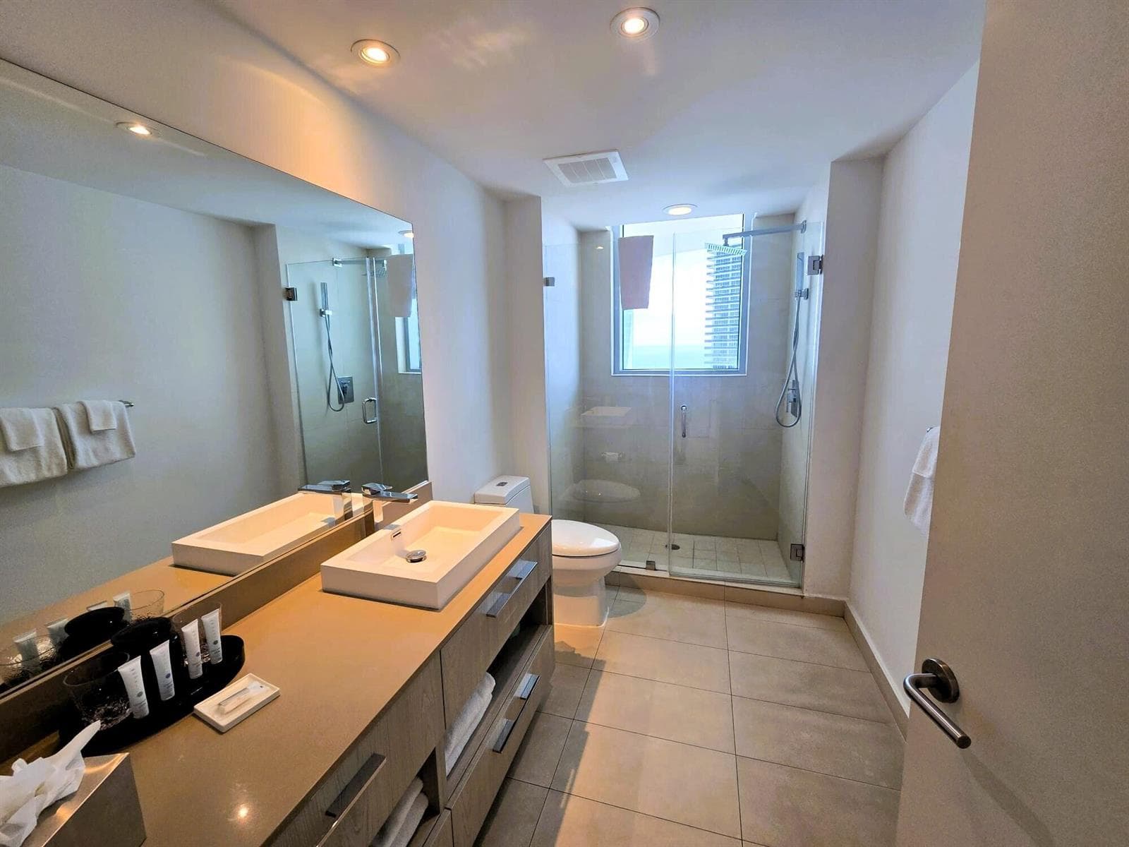 4111 S Ocean Drive # 3011, Hollywood, FL 33019 photo 4