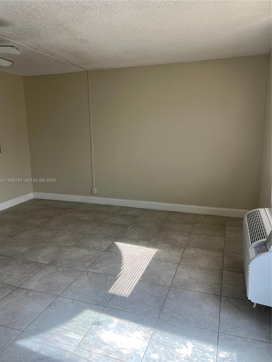 2701 Riverside Dr # 308-B, Coral Springs, FL 33065 photo 4