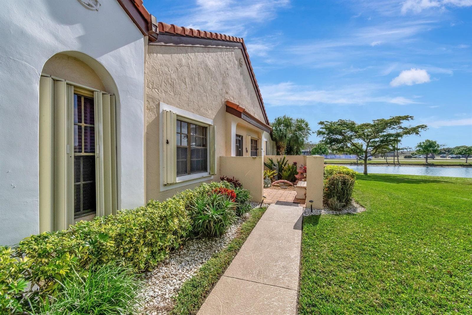 8240 Waterline Drive, Boynton Beach, FL 33472 photo 2