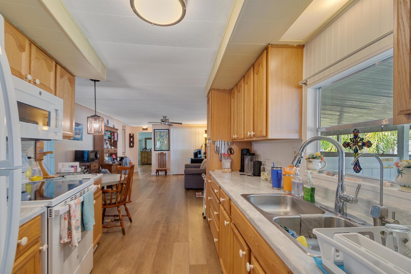 2520 SE Penny Lane, Stuart, FL 34994 photo 4