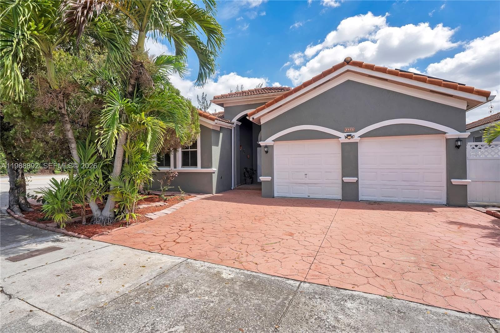 1173 NW 135th Ct, Miami, FL 33182 photo 2