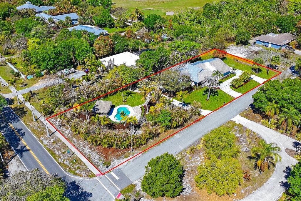 2366 SE Country Club Lane, Stuart, FL 34996 photo 4