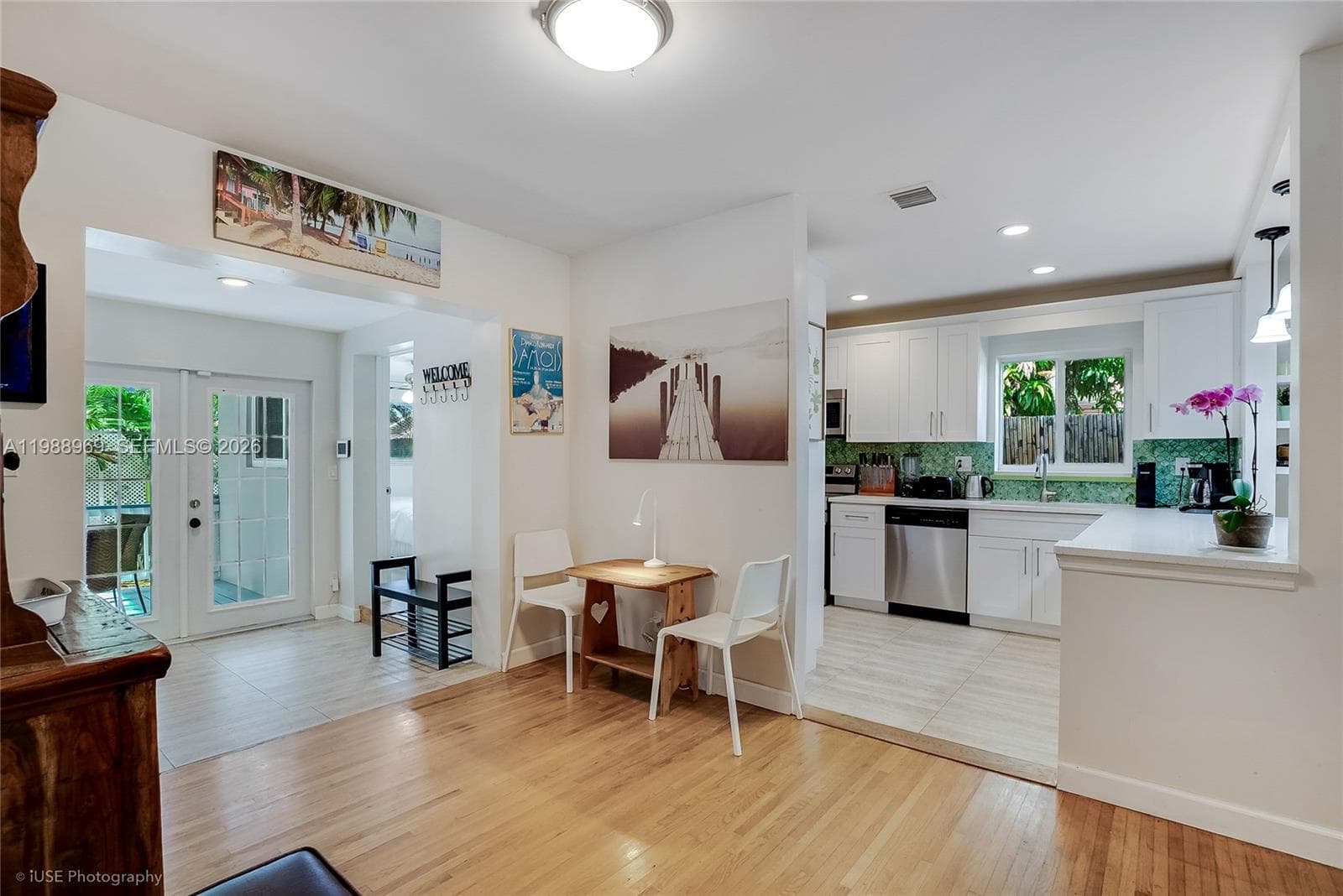 113 SW 2nd St, Hallandale Beach, FL 33009 photo 5