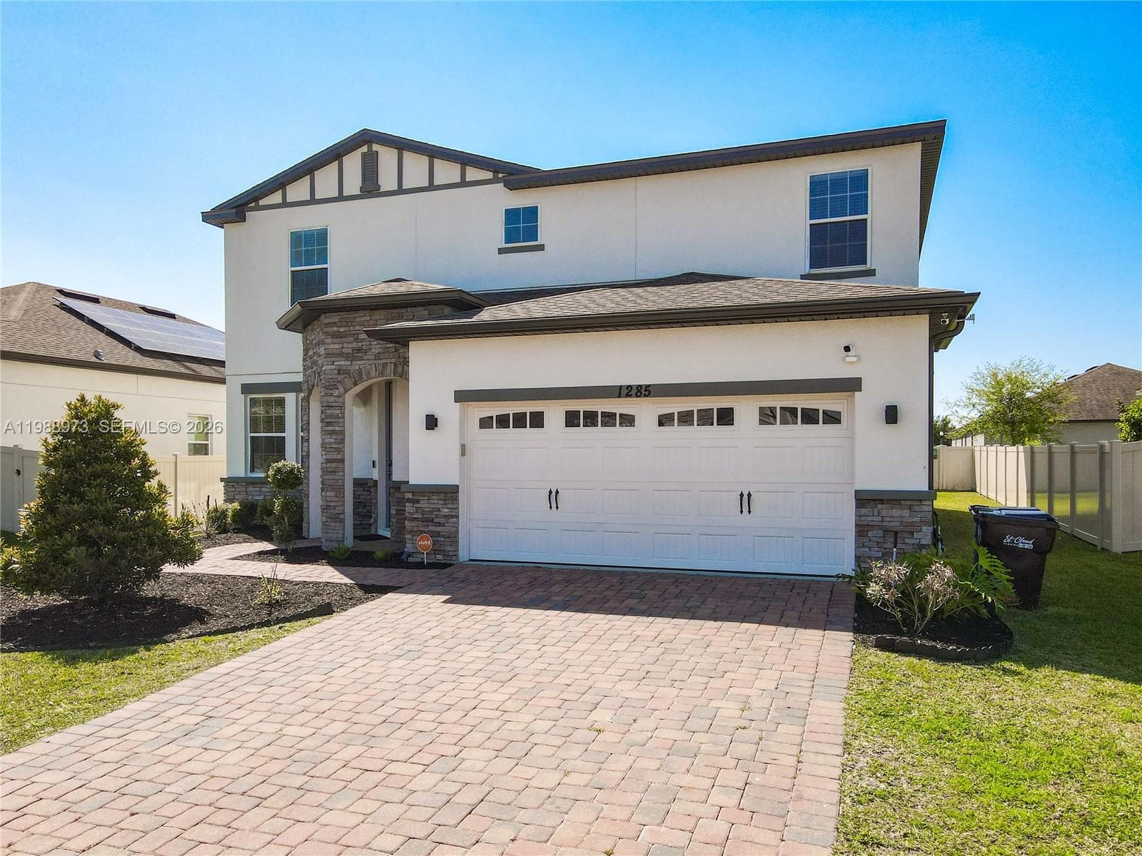 1285 Hilltop Place, Saint Cloud, FL 34772 photo 2