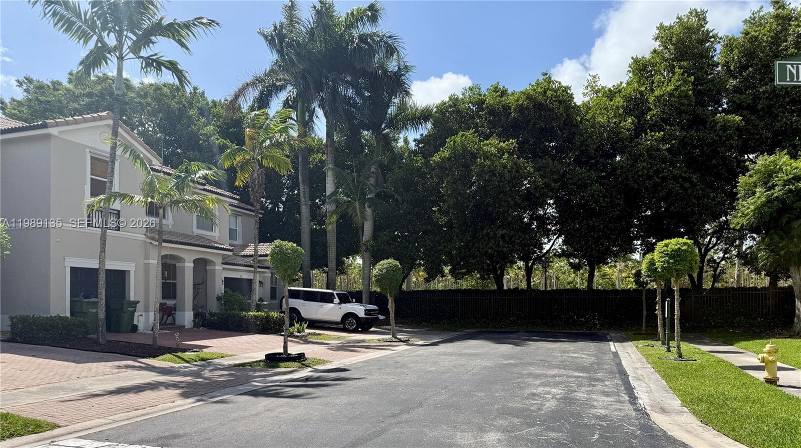 909 NE 42nd Ave, Homestead, FL 33033 photo 3
