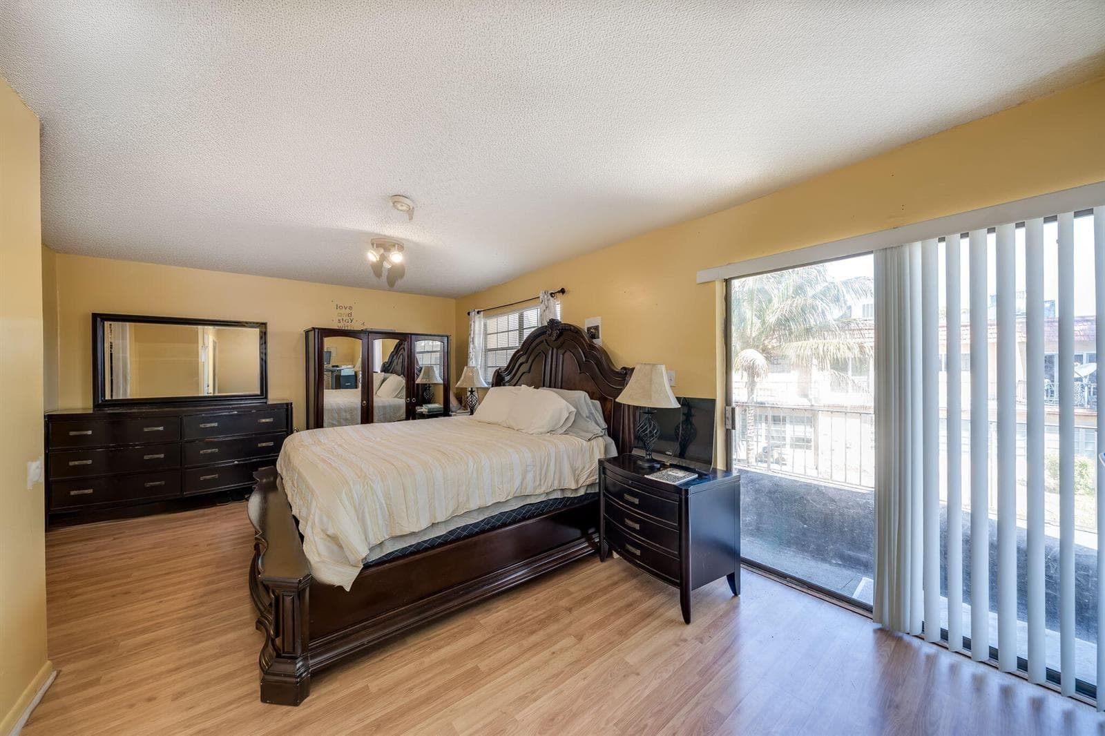 7 Ann Lee Lane, Tamarac, FL 33319 photo 4