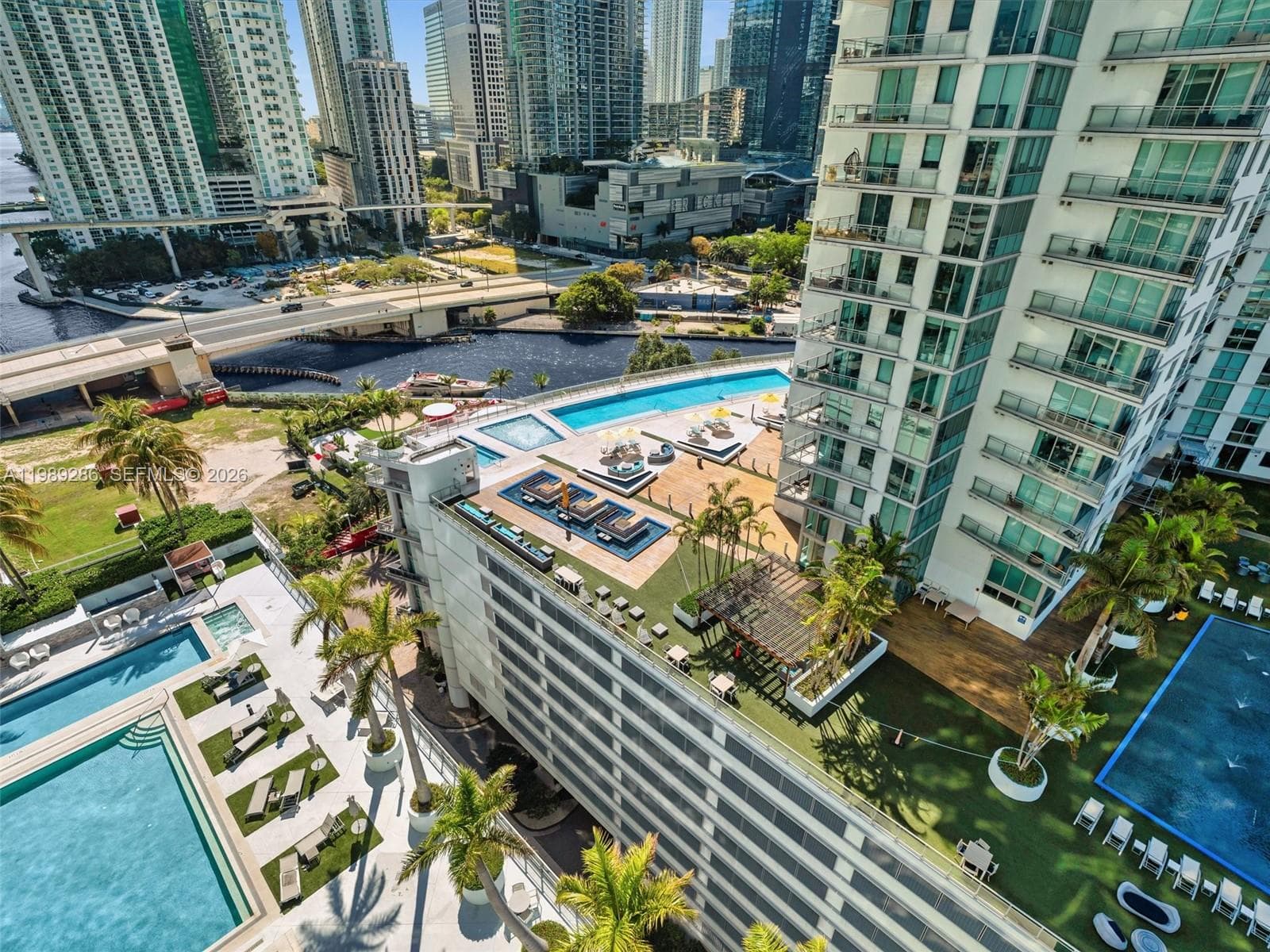90 SW 3rd St # 2013, Miami, FL 33130 photo 3