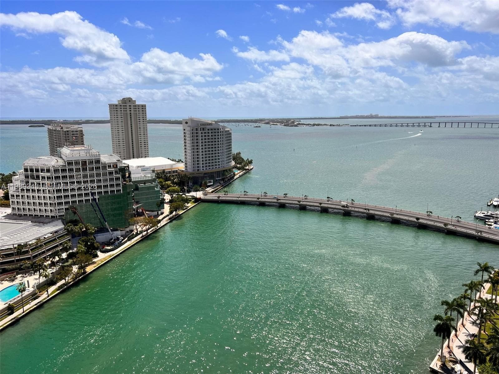 495 Brickell Ave # 2401, Miami, FL 33131 photo 2