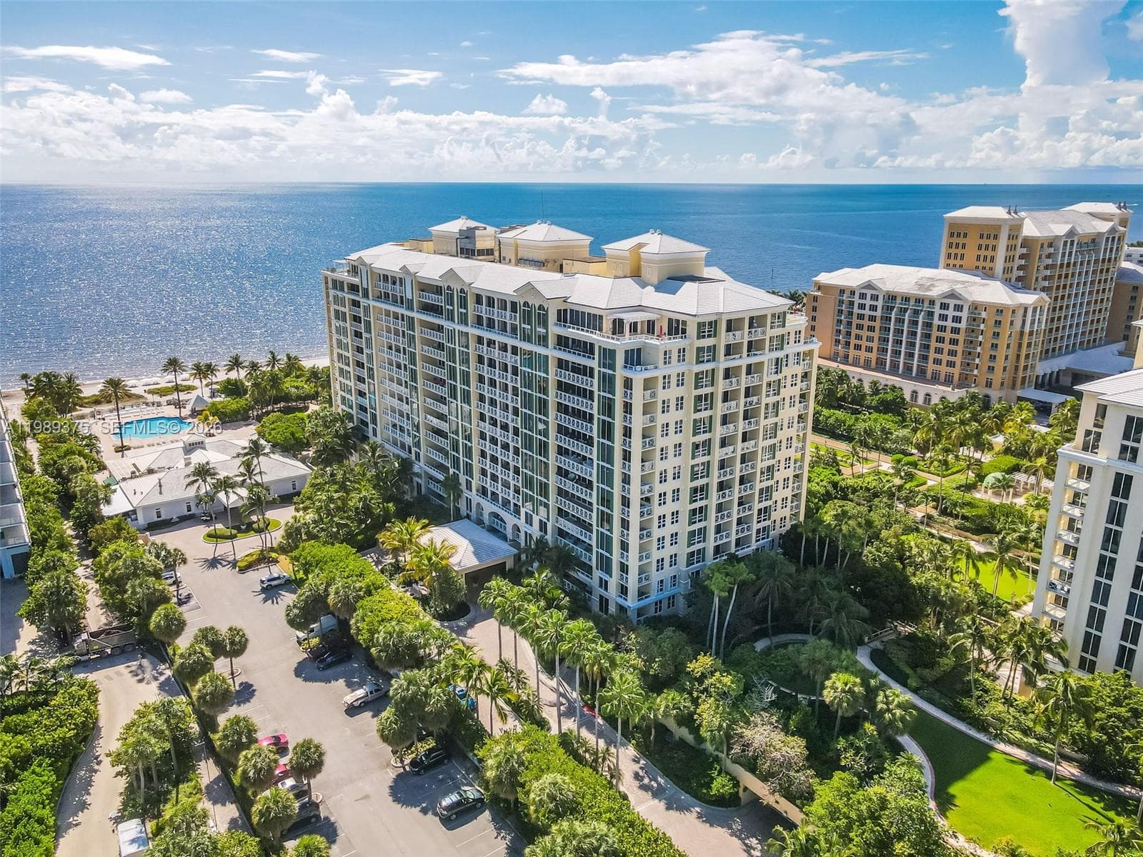 Grand Bay Tower photo 3