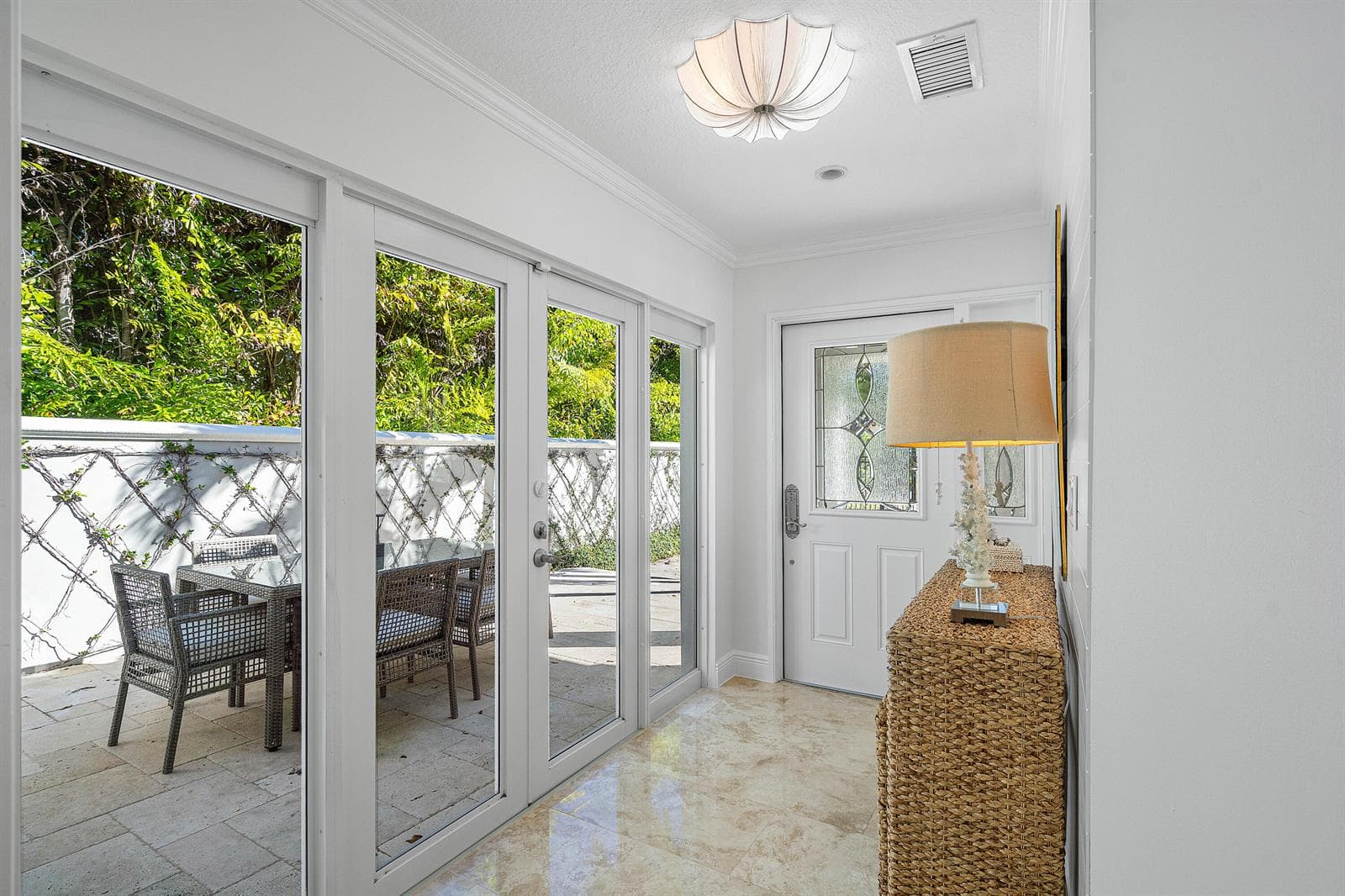 820 Palm Trail, Delray Beach, FL 33483 photo 2