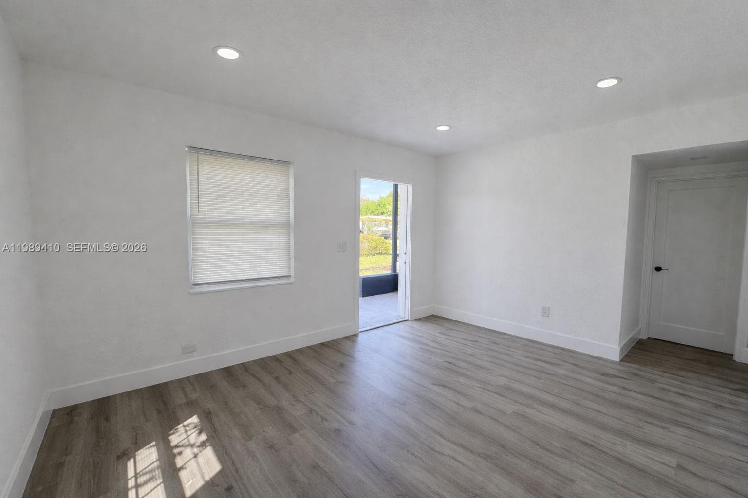 2450 NW 157th St Rd, Miami Gardens, FL 33054 photo 4
