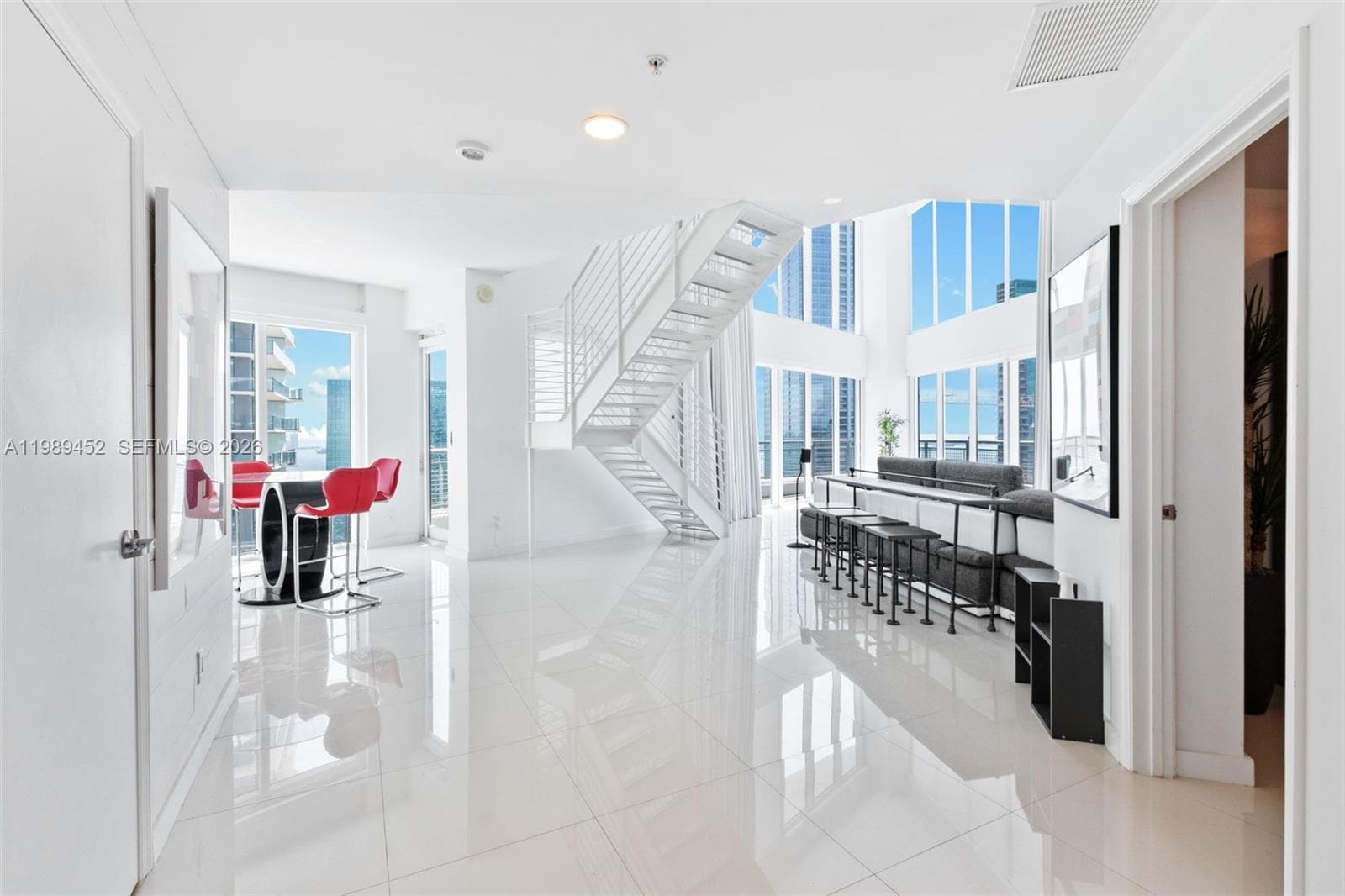 60 SW 13th St # 3800, Miami, FL 33130 photo 3