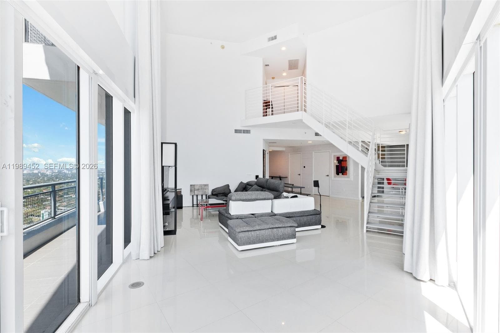 60 SW 13th St # 3800, Miami, FL 33130 photo 4