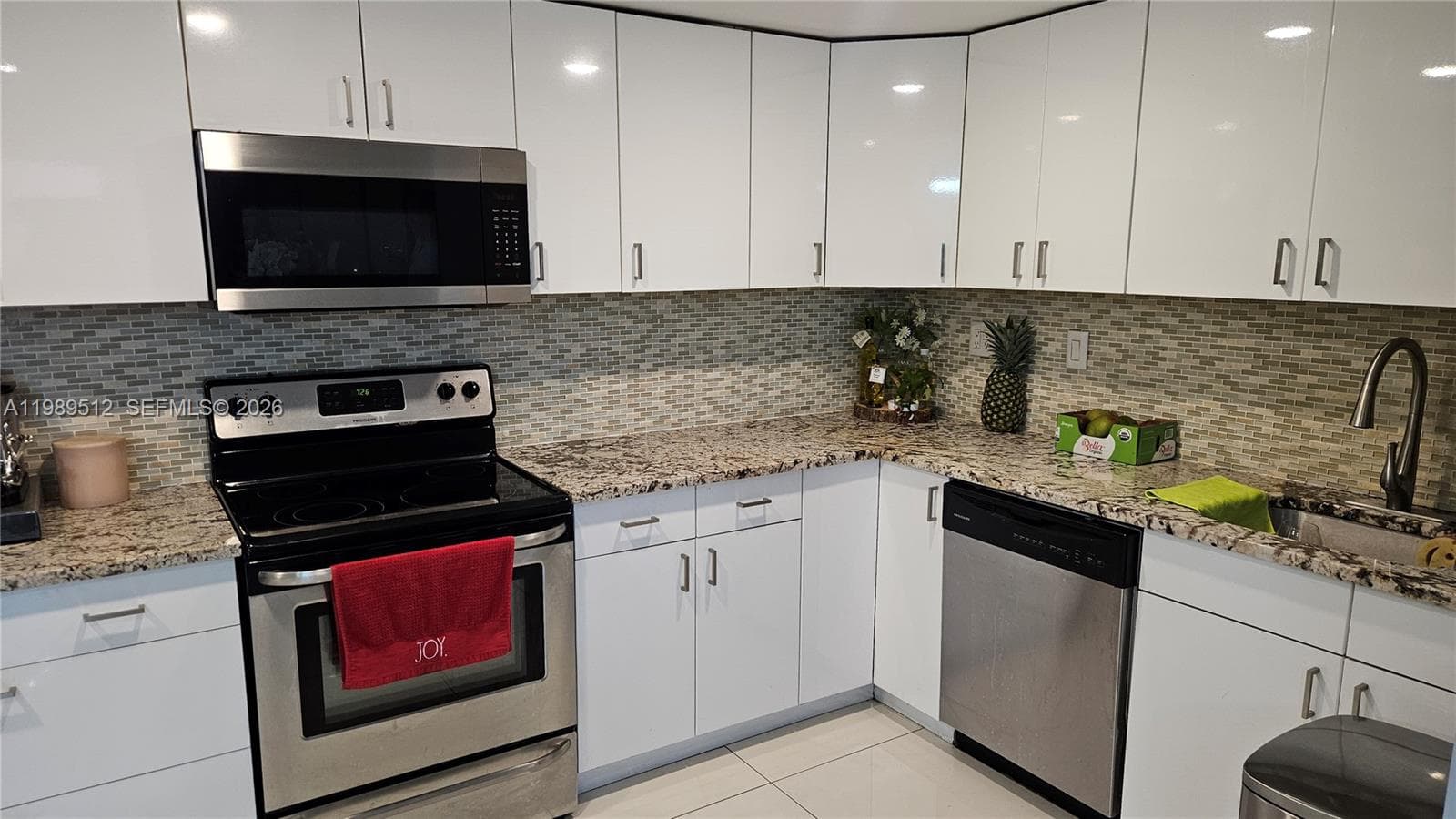 11111 Biscayne Blvd # 3F, Miami, FL 33181 photo 3