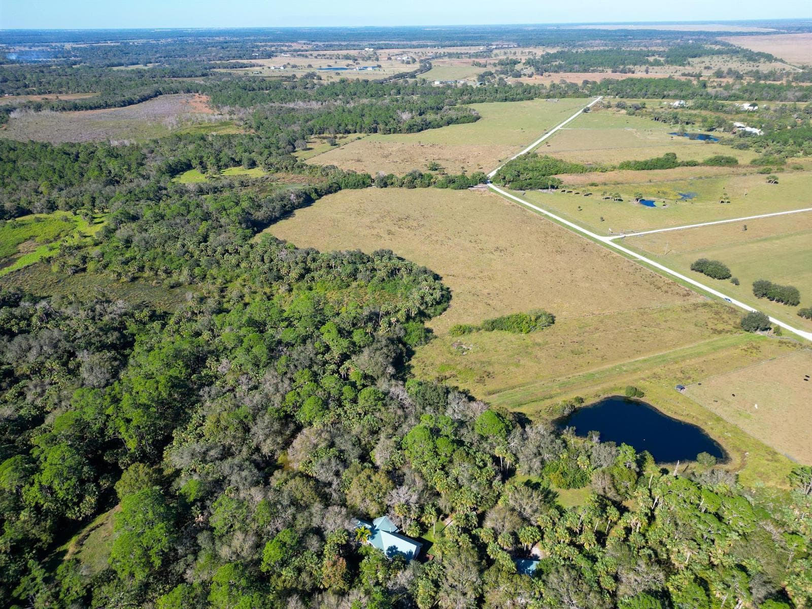 3702 SW Wild Turkey Lane, Okeechobee, FL 34974 photo 3