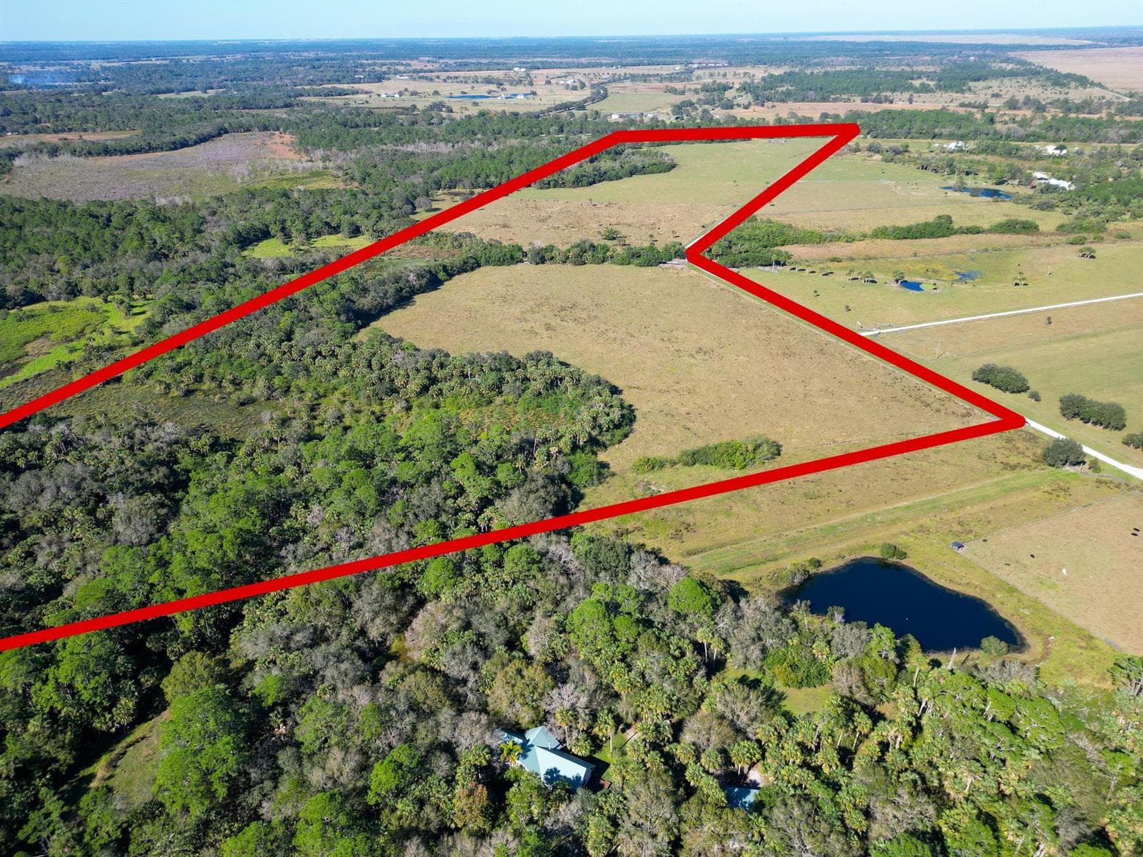 3702 SW Wild Turkey Lane, Okeechobee, FL 34974 photo 4