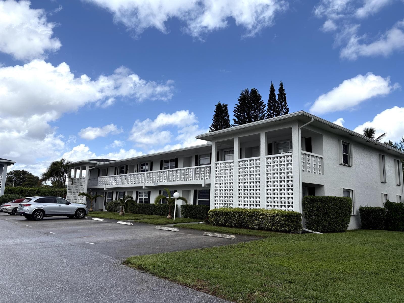 2825 SW 13th Street # 204, Delray Beach, FL 33445 photo 2