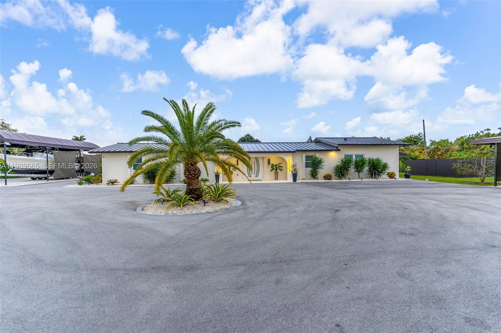 24655 SW 212th Ave, Homestead, FL 33031 photo 2