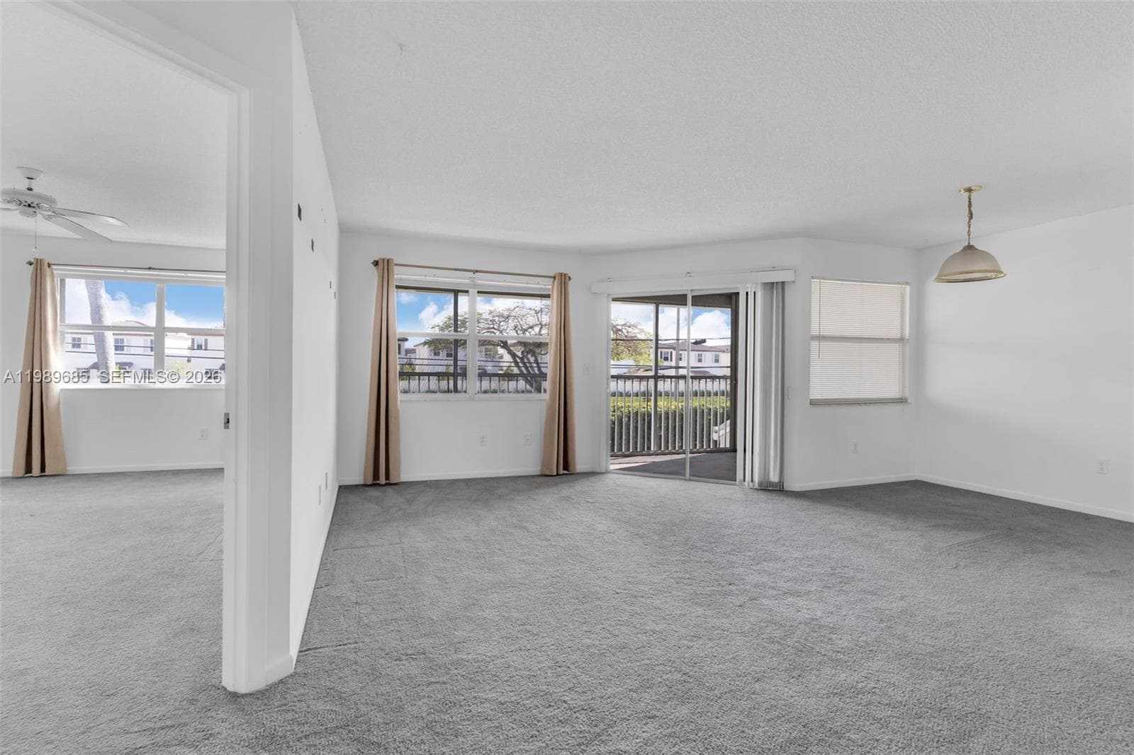 2274 SE 27th Dr # 205-F, Homestead, FL 33035 photo 2