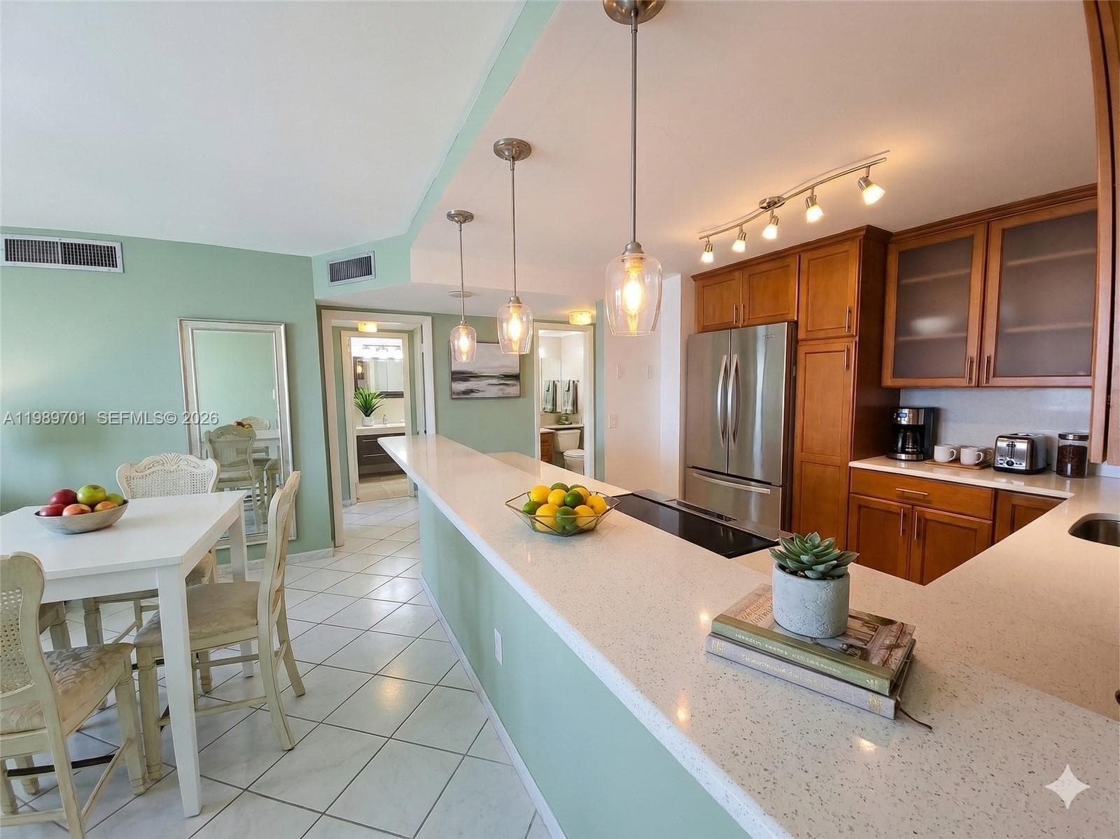 2851 NE 183rd St # 905E, Aventura, FL 33160 photo 2