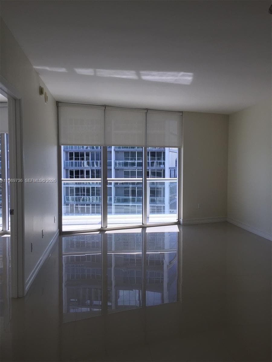 475 Brickell Ave # 5111, Miami, FL 33131 photo 4