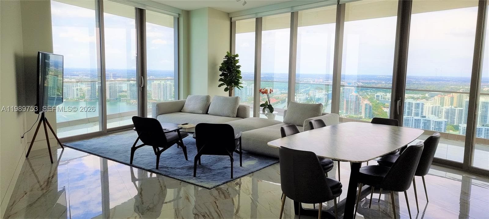 18975 Collins Ave # 5105, Sunny Isles Beach, FL 33160 photo 3