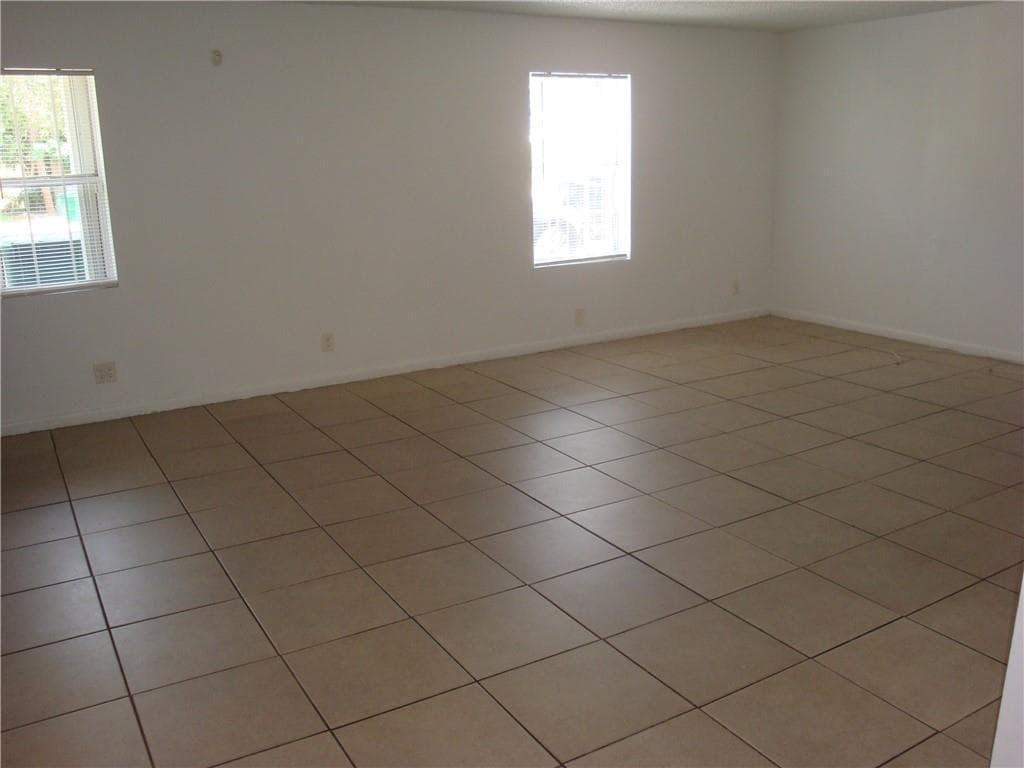 1633 W 28th Street # B, Riviera Beach, FL 33404 photo 2
