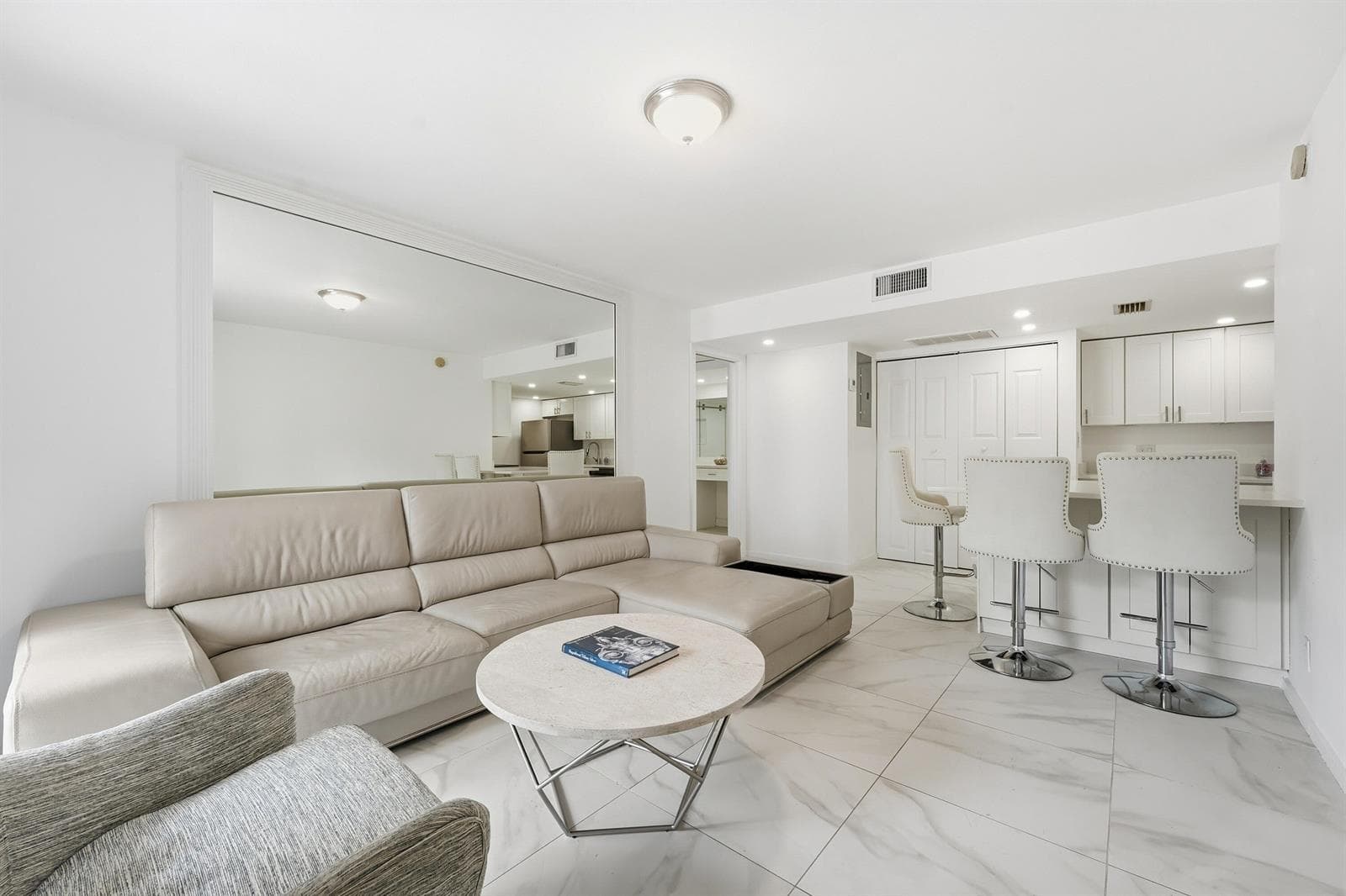602 Executive Center Drive # Unit 105, West Palm Beach, FL 33401 photo 5