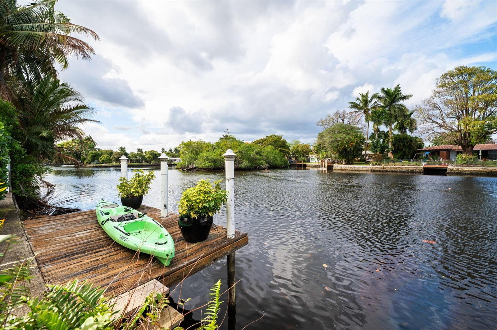 349 NE 29th Street, Wilton Manors, FL 33334 photo 2