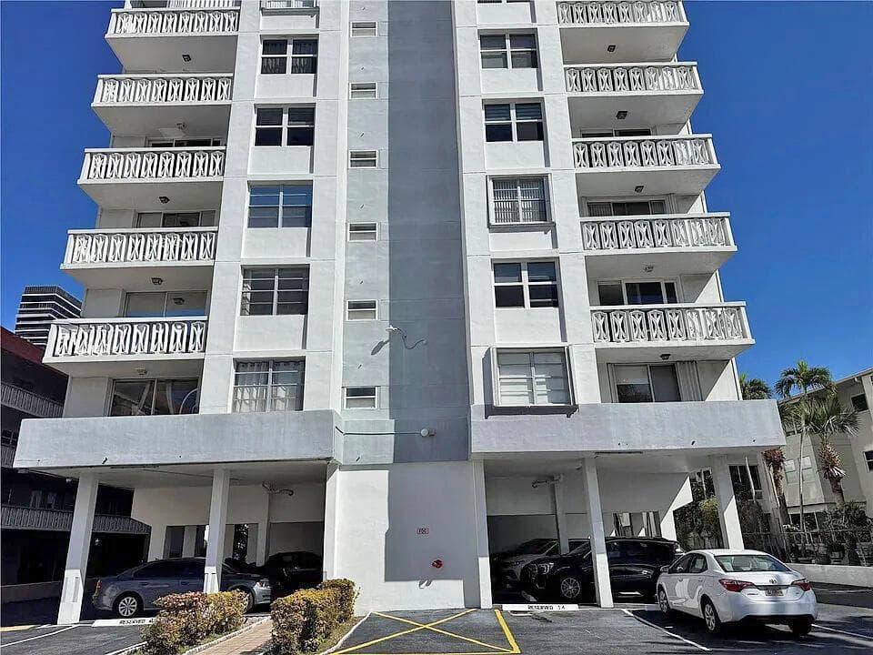 3113 S Ocean Drive # 504, Hallandale Beach, FL 33009 photo 3