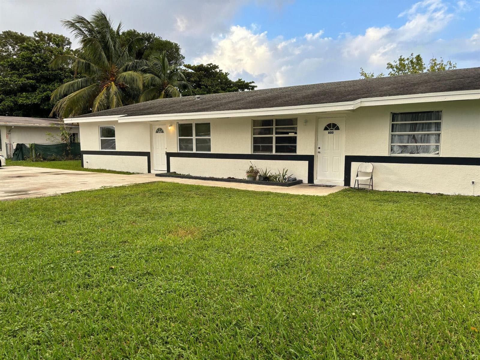 800 SW 7th Street, Hallandale Beach, FL 33009 photo 3