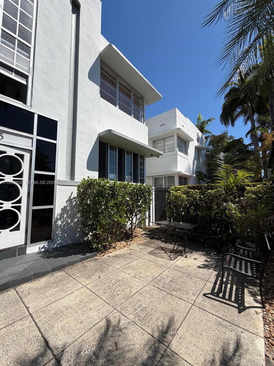 1525 Meridian Ave # 108, Miami Beach, FL 33139