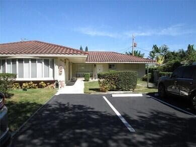 1911 NE 27th Court # 1-3, Lighthouse Point, FL 33064 photo 4